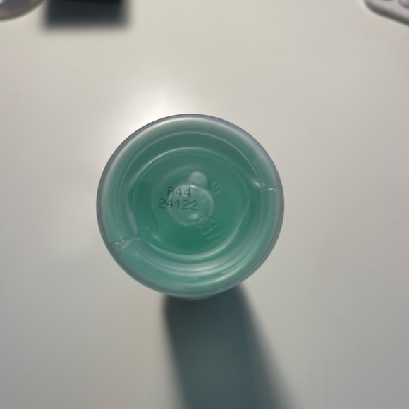 Clinique lotion number 1 - Picture 3 of 3